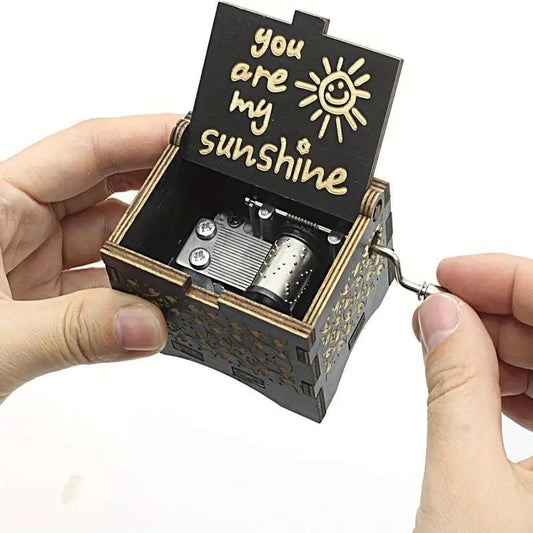 You Are My Sunshine Letter Pattern Music Box, 1 Count Hand Crank Wooden Vintage Laser Engraved Music Box, Gift for Birthday Anniversary Wedding